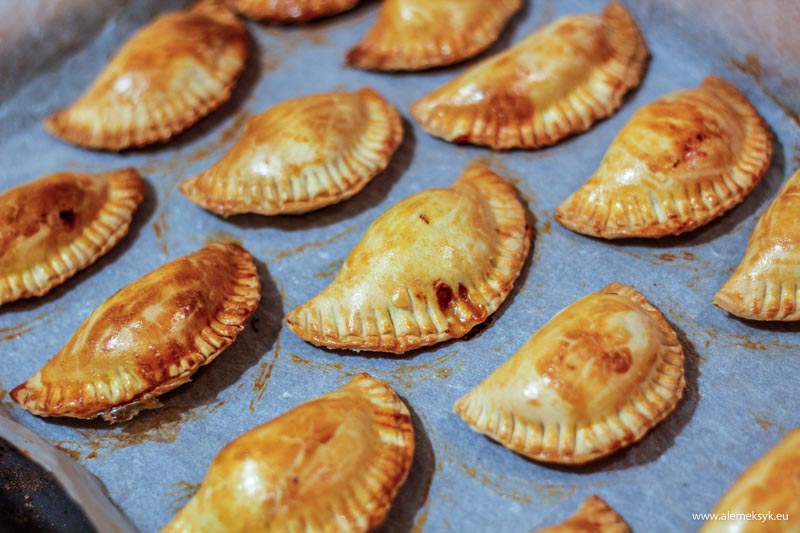 empanadas szarpany kurczak 23