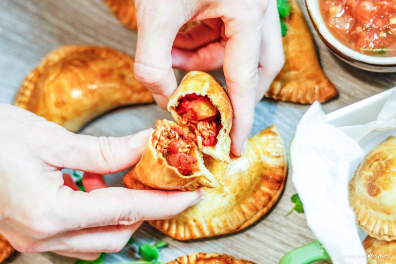 empanadas szarpany kurczak 28
