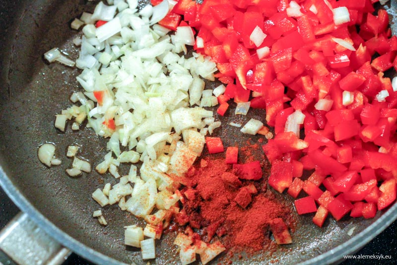 empanadas szarpany kurczak 7