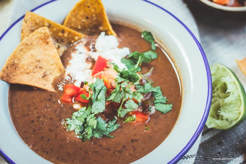 zupa meksykanska z czarnej fasoli 4