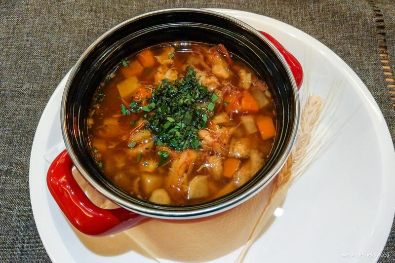 Rest. Baczewskich - Warszawskie flaki z Brzechwą