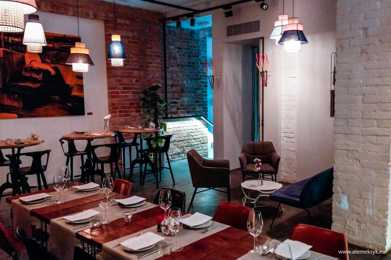 restauracja bez tytulu 3