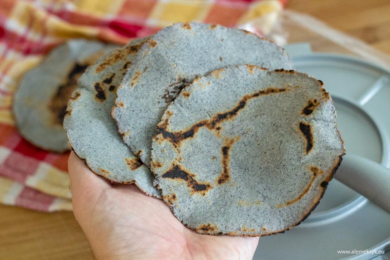 niebieska tortilla 18