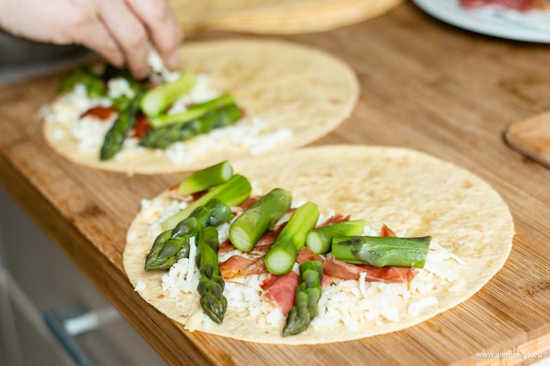 coca cola quesadilla 17