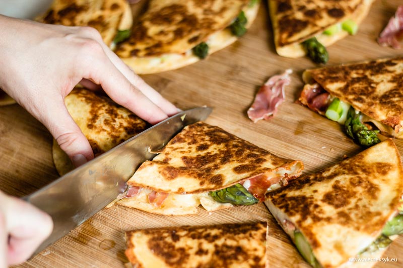 coca cola quesadilla 23