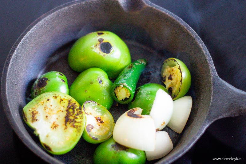 salsa verde tomatillos 3