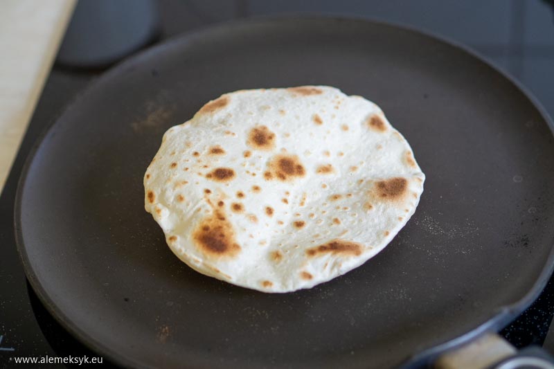tortilla pszenna bez smalcu 11