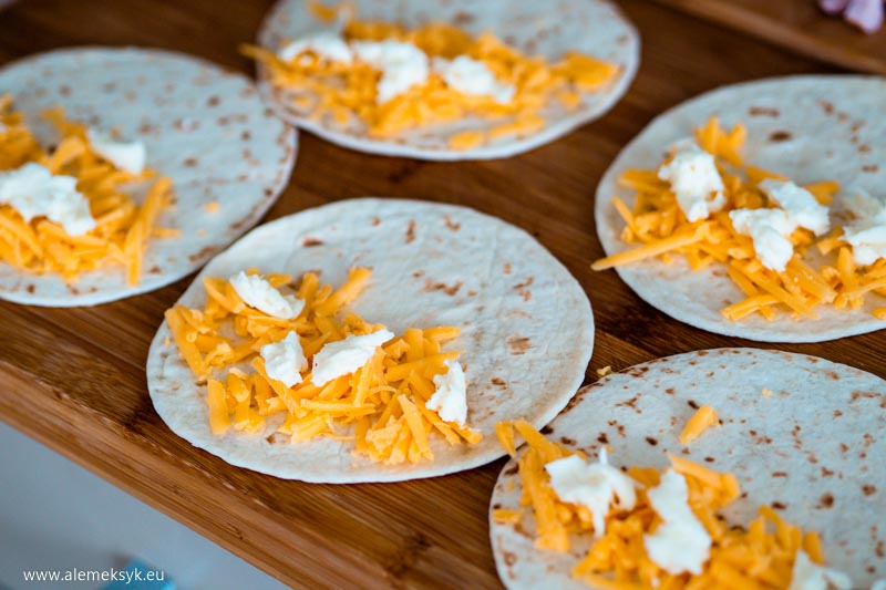 quesadilla z kwiatami cukinii 19