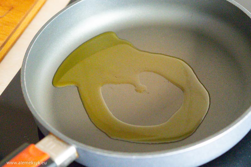 salatka z halloumi 11