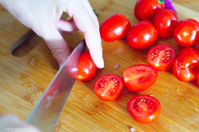 salatka z halloumi 4