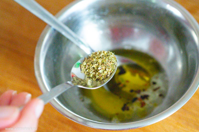 salatka z halloumi 9