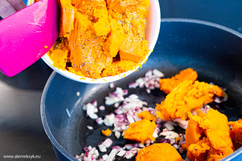 krem z pieczonej dyni 3