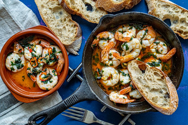 krewetki w oliwie chili tapas 15