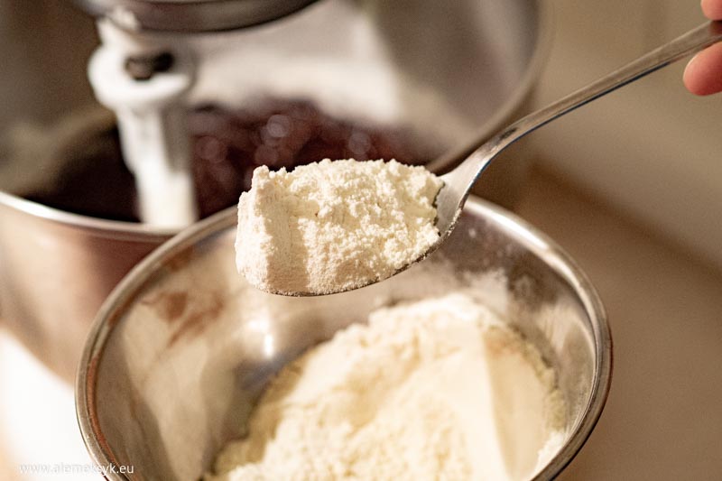 ciastka kakaowe popekane 9