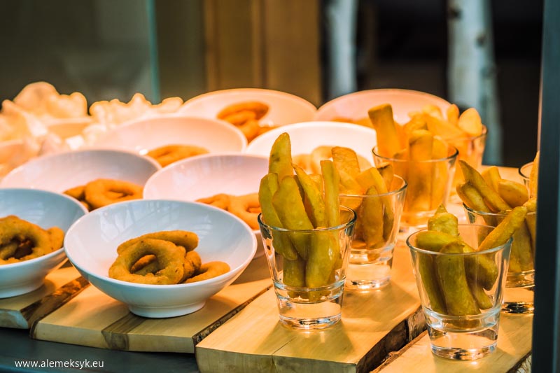 chivas and burger 11