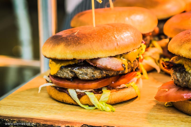 chivas and burger 12