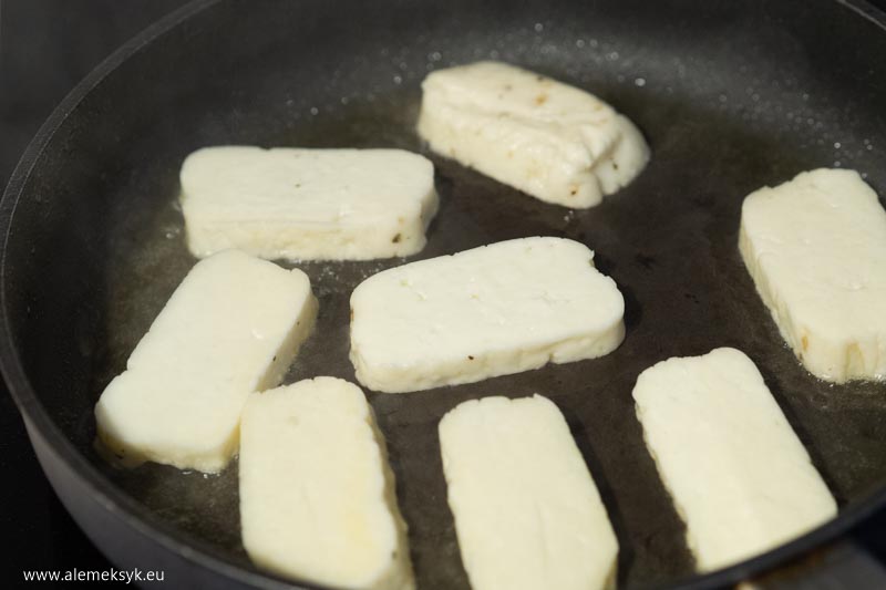 grillowany halloumi ze szparagami 6