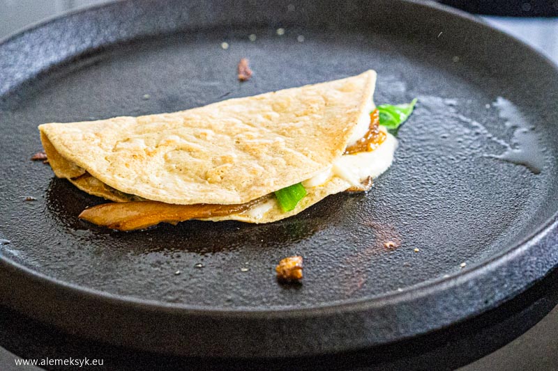 quesadilla z boczniakiem 10