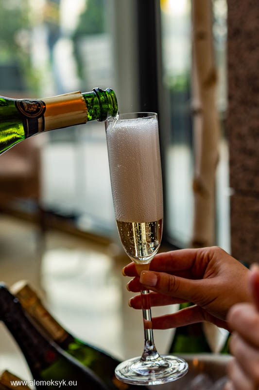 westin warszawa sunday champagne brunch 6