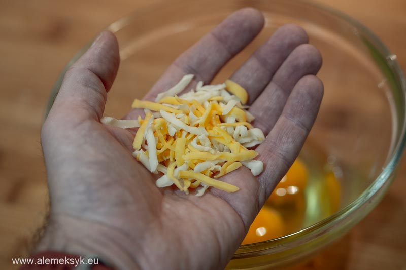 frittata z lososiem szpinakiem 3