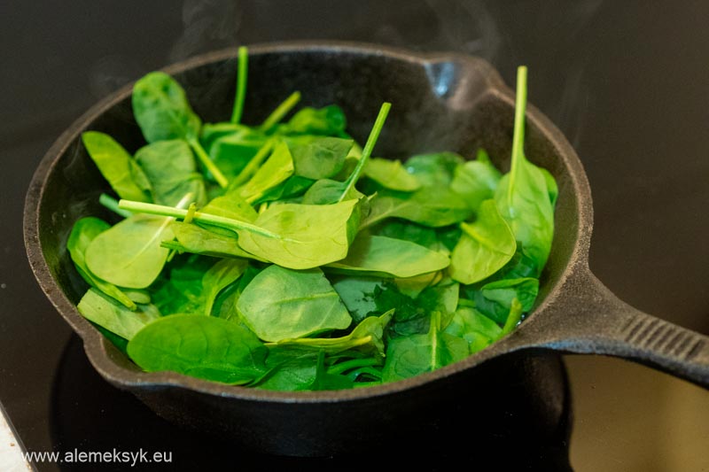 frittata z lososiem szpinakiem 8