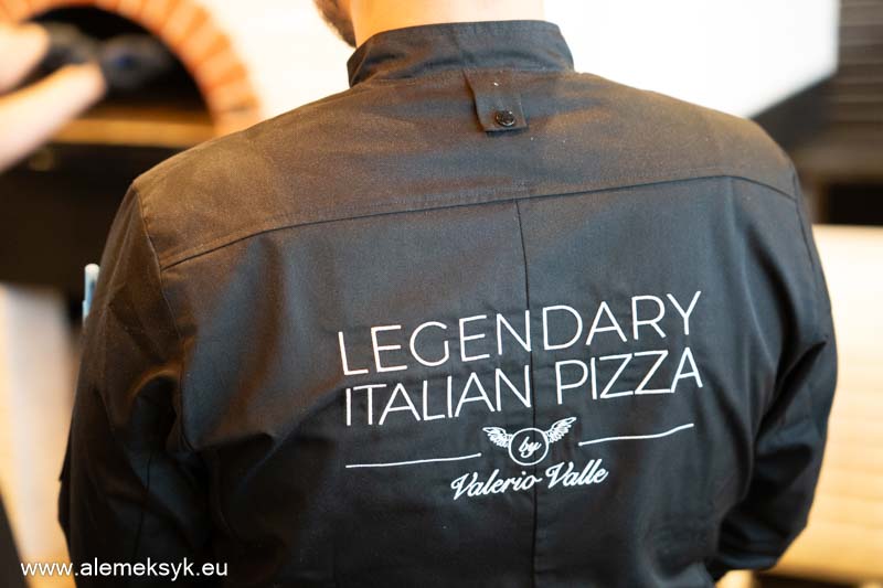 pizzeria tutti santi fort wola 11