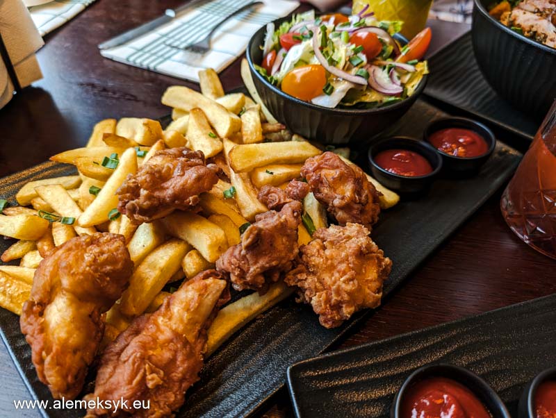 some place else poznan sheraton 20