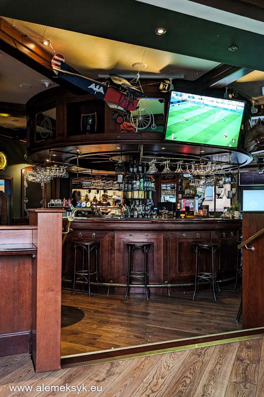 some place else poznan sheraton 6