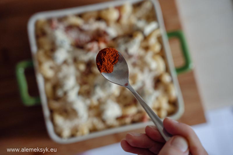 zapiekanka z makaronu i sera goronzola salami 17