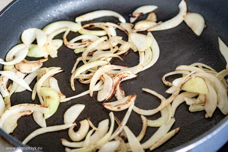 quesadilla tinga de pollo 12